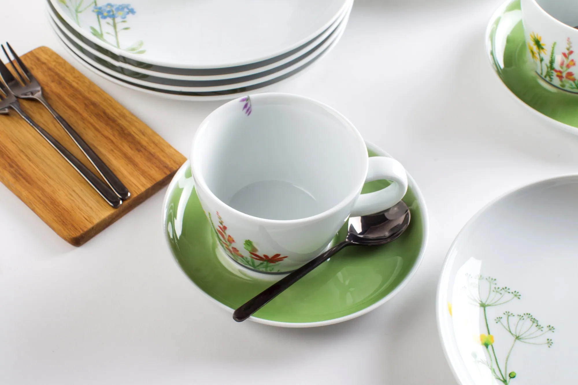 Kahla Wildblume Kaffeeservice 18tlg., elegantes Design, für 6 Personen, Porzellan, Made in Germany 5