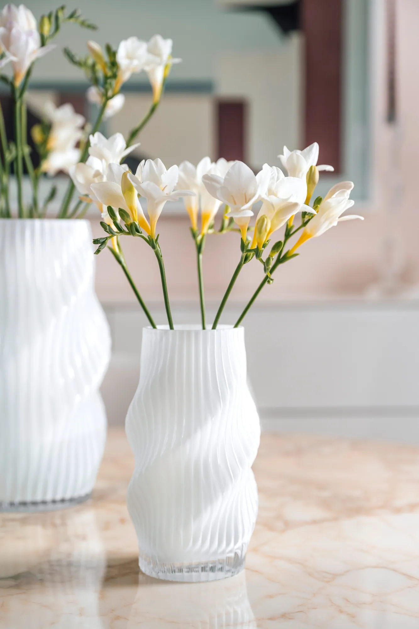 LEONARDO Vase VERDI, gedrehte Optik, edles Farbglas, vielseitig einsetzbar 3