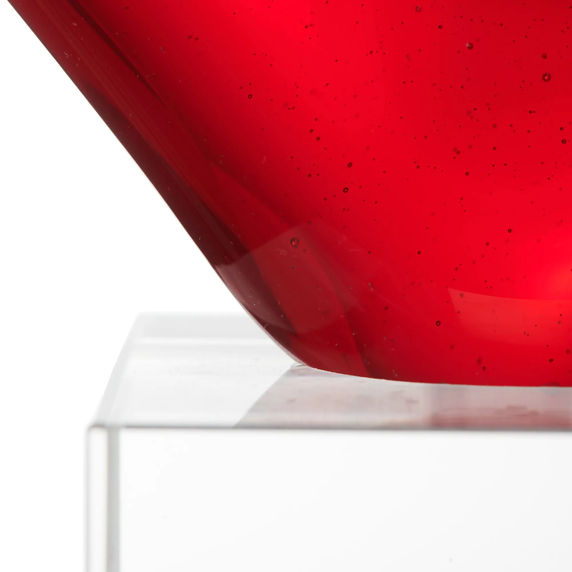 LEONARDO Herzskulptur, handgefertigt, rot — einzigartig, langlebig, dekorativ 3